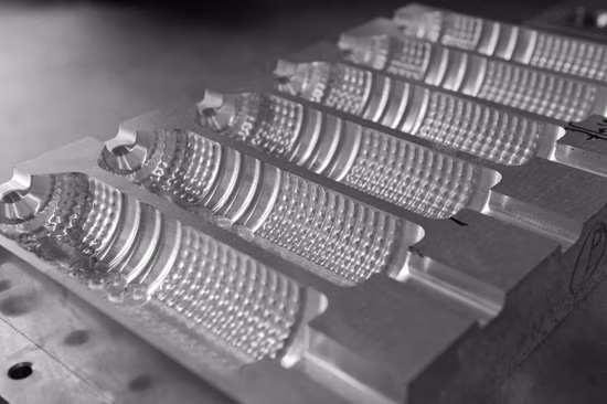 Customized High Precision Aluminum/Stainless Steel/Iron/Copper/Titanium Laser-Cuttting CNC Machining Parts